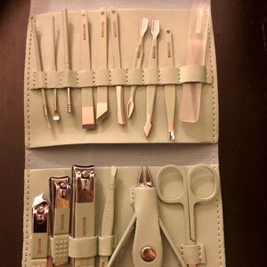 Manicure Set Professional Nail Kit - 16 Pieces Stainless Steel Pedicure Kit
